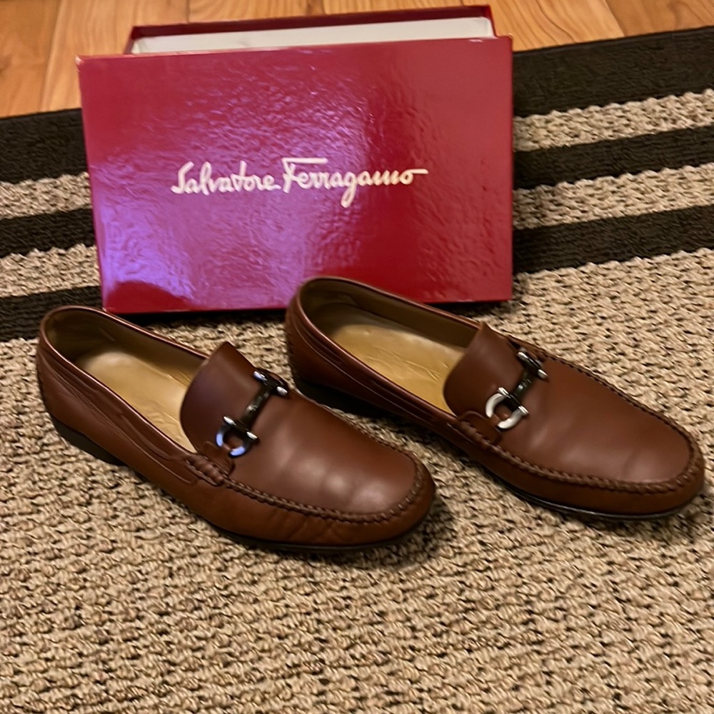 Salvatore Ferragamo mens loafer